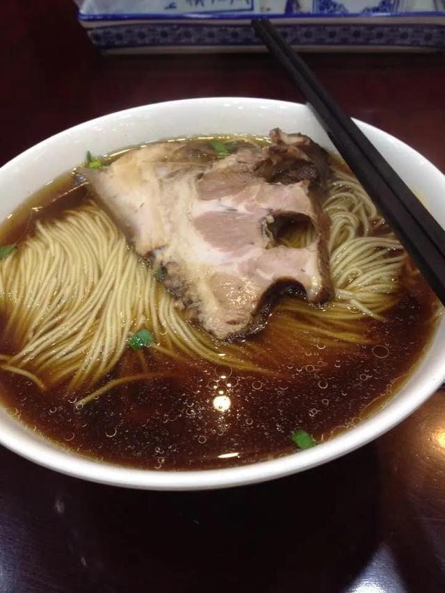 苏州东吴面馆地址,苏州东吴面馆地址人民路店