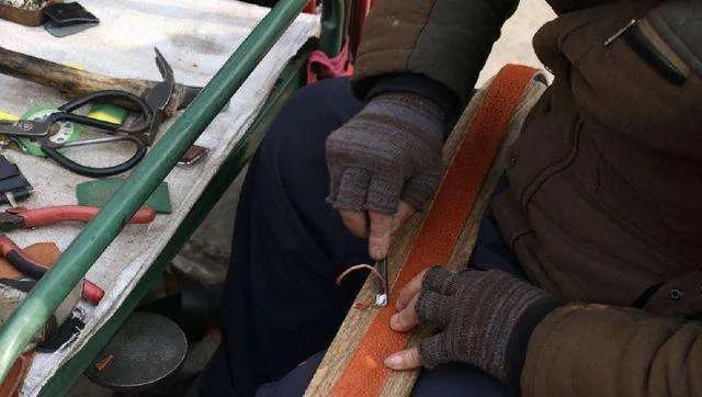 真皮皮带厂家直销批发价格,真皮皮带厂家直销批发价格表