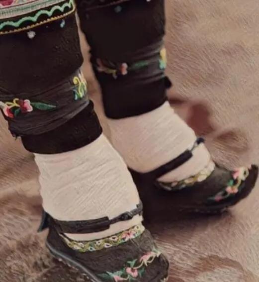 古代贵族女子裹脚吗,古代公主的脚