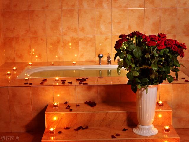 足浴店买钟做什么,足浴点钟要加钱吗