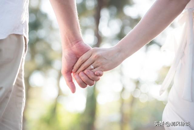 斤面粉放几克安琪干酵母,2斤面粉放几克安琪干酵母多少水多少克糖"