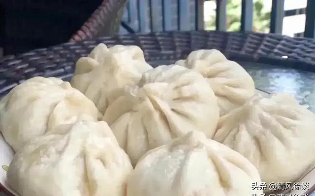 斤面粉放几克安琪干酵母,2斤面粉放几克安琪干酵母多少水多少克糖"