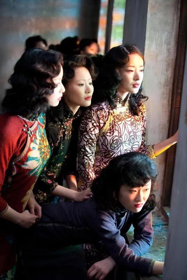 金陵十三钗游戏规则酒桌,金陵十三钗游戏规则酒桌怎么发牌