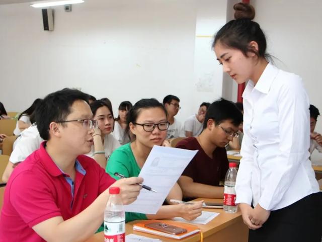 大学生自我评价100字左右,大学生自我评价100字左右团员