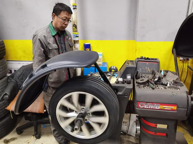 换胎首选，还得是韩泰K127高性能轮胎