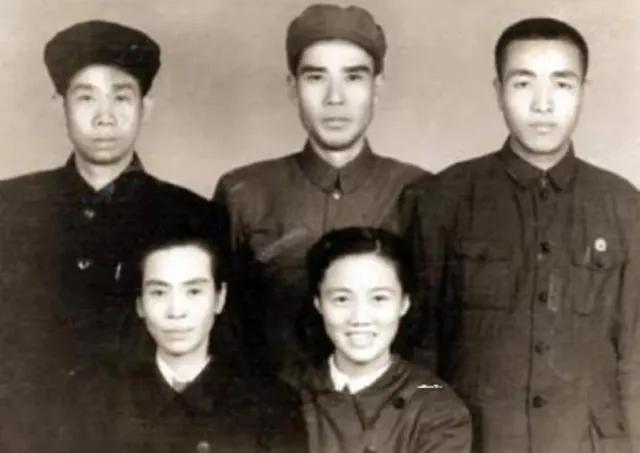 贺子珍的故事——满门忠烈