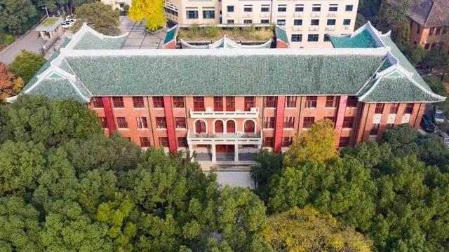 形势与政策心得体会800字大学生,形势与政策心得体会800字大学生手写纸质