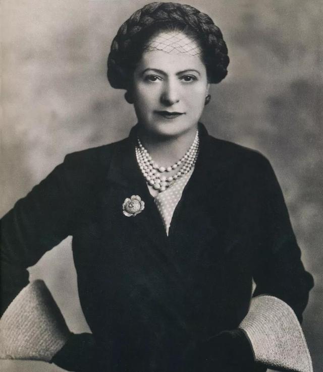 赫莲娜是哪国牌子,hr赫莲娜是哪国牌子