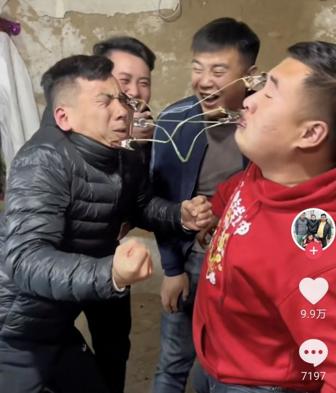 快手pk搞笑惩罚游戏100种简易惩罚,快手pk搞笑惩罚游戏100种简易惩罚视频