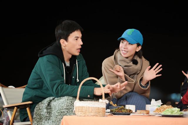 人容易表演的小节目视频，四个人表演的小节目"