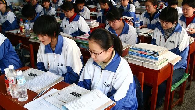 辅警辞职报告申请书范文，辅警辞职报告申请书简短