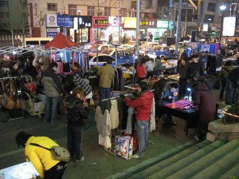 投资少赚钱快的行业有哪些公司，什么行业赚钱快投资少