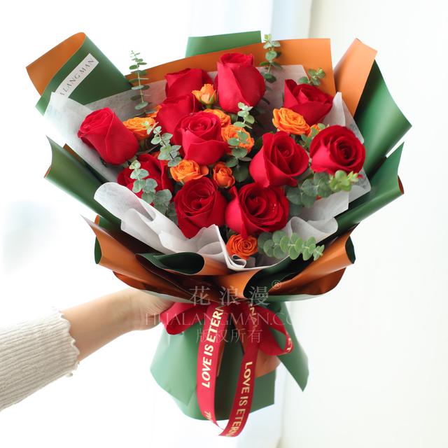 圣诞节送什么给女朋友最好初中生，初中生圣诞节送什么东西给女朋友