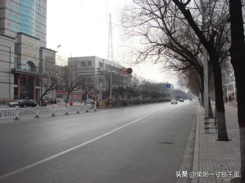 院长给妻子打来电话，让我燃烧的激情一下跃入冰点