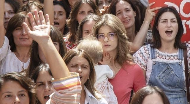 022年新上映的三部高口碑美剧评分9.5分-9.7分，看点十足"