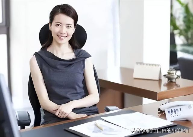 小成本适合女孩子开的店在乡镇,小成本适合女孩子开的店在乡镇有哪些