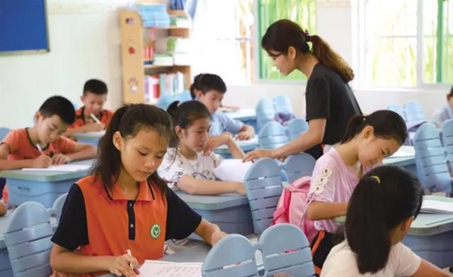 重庆少年宫培训怎么样，去少年宫还是外面的培训机构