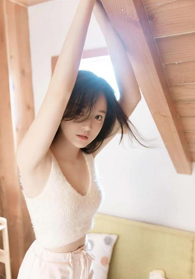 暑假里在我表姐家玩耍嬉戏的日子（第一章）