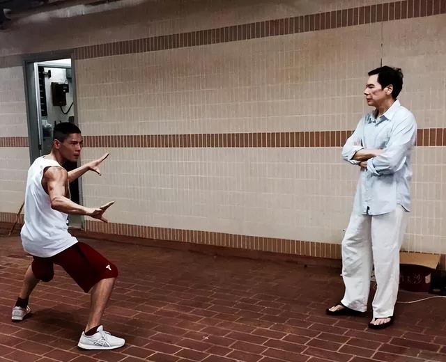 赌神龙五扮演者有哪些，赌神中龙五的扮演者