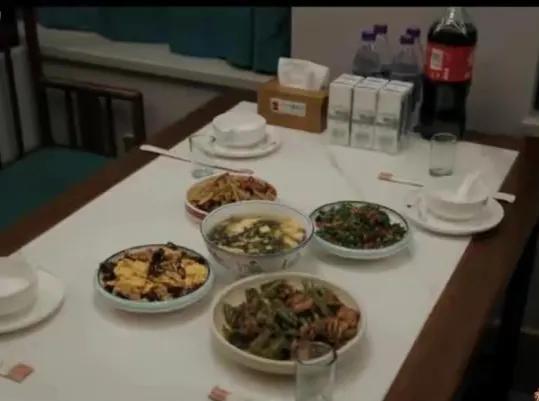 求人办事客气话短信结尾示范文本，求人办事客气话怎么说结尾咋说