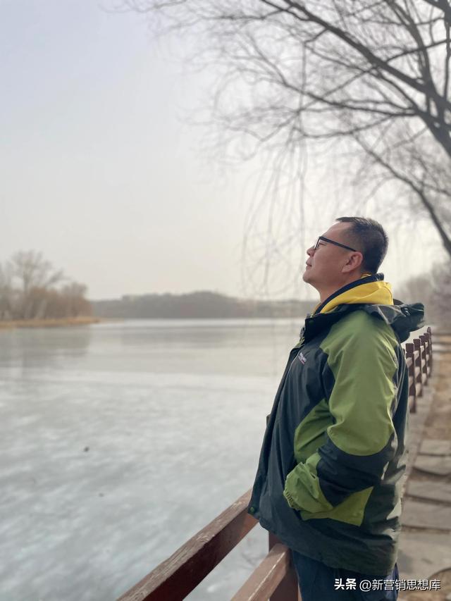 卖酒如何发朋友圈文案，卖酒如何发朋友圈文案吸引人