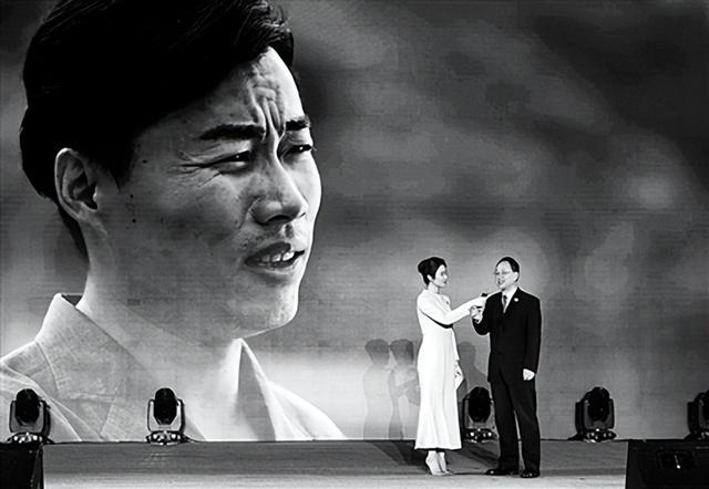 光影艺术的魅力_皮影，光影艺术的魅力皮影