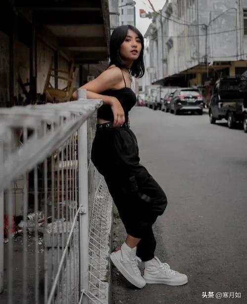 身无分文怎么赚钱快_现实点的，身无分文怎么赚钱快现实点的