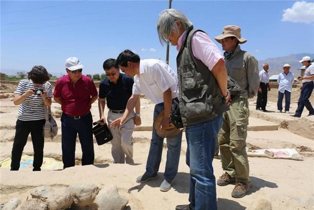 中国申遗的第一个项目是什么,中国申遗的第一个项目是什么()A昆曲