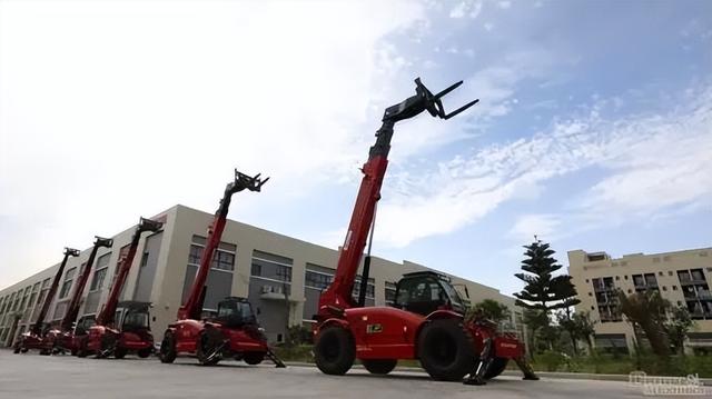 越野叉车,越野叉车3.5吨的新的多少钱