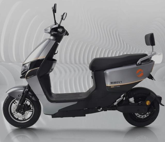 新蕾电动车价格及图片2021新款能跑,,120公里,新蕾电动车价格及图片2019