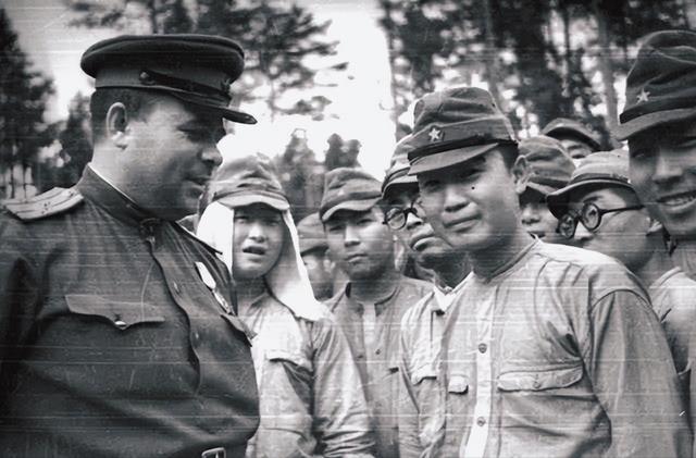 播放亚洲人的样子,亚洲人吗7