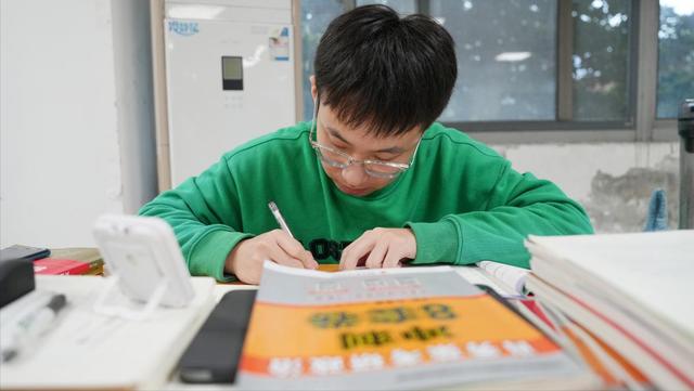 安徽省灵璧中学新校区,安徽省灵璧中学新校区图片