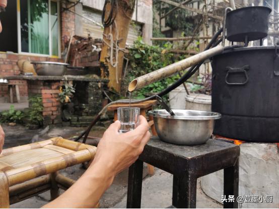 五粮液加盟条件和费用是多少,刚开始卖酒怎么找客户