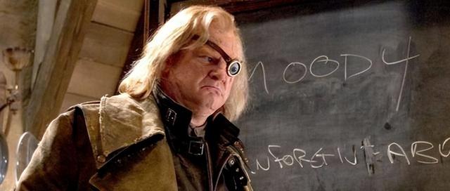 伏地魔的七个魂器分别是什么,伏地魔的七个魂器分别是什么,都是怎么被销毁的