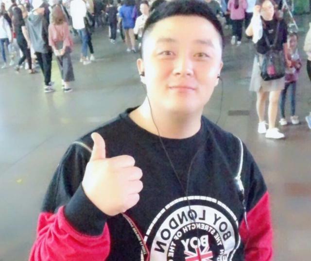 不见不贱666微博八卦,保哥八卦的微博