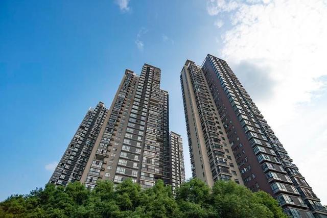 3岁曹德旺怒评55岁马云视频,曹德旺怒批马云"