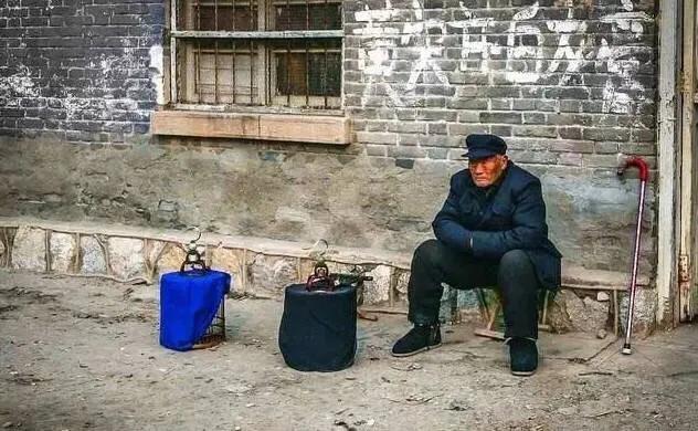 特困人员认定的三个基本条件是每年都要审核吗,特困人员认定新标准