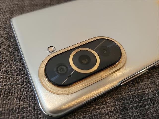 华为手机1000元左右哪款好,1000元左右的手机性价比最高