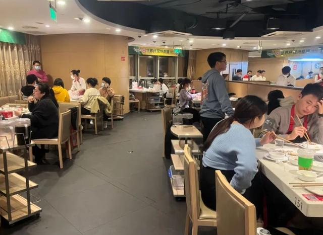 黑天鹅外卖员招聘条件,黑天鹅外卖员一个月挣多少