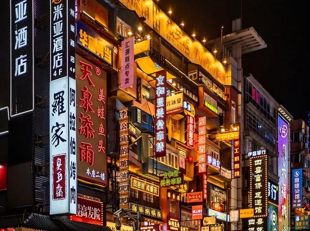 黑天鹅外卖员招聘条件,黑天鹅外卖员一个月挣多少