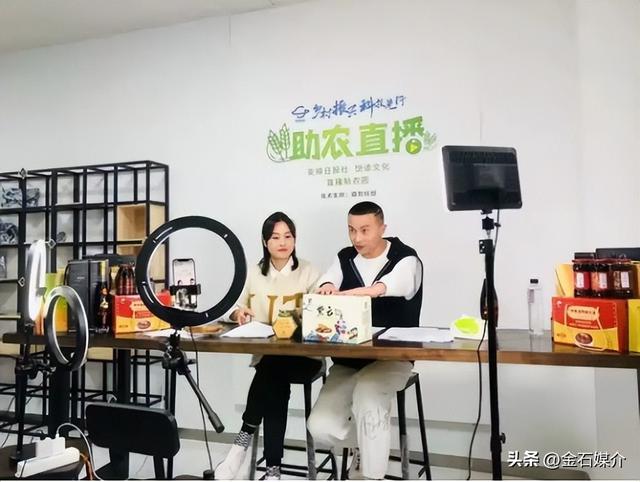 新手如何从0开始做直播,手机上怎么赚钱啊_正规