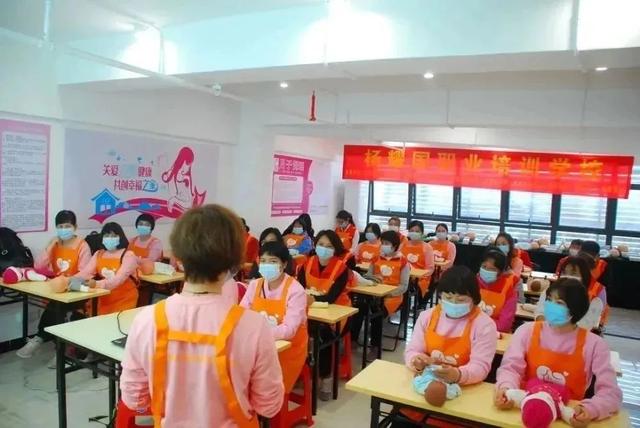 开清洁公司需要多少钱,开清洁公司需要多少钱一个月