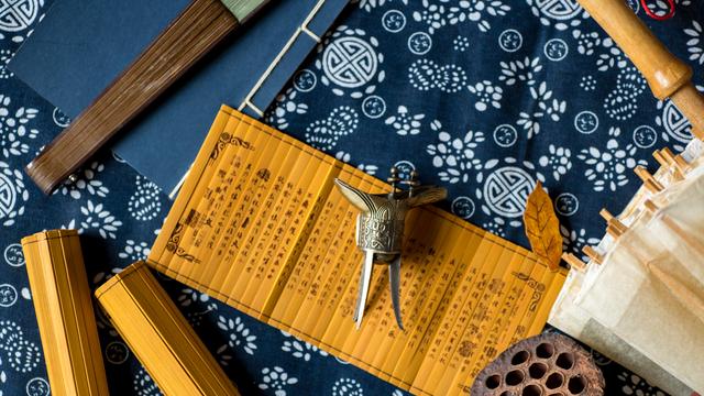 卖酒宣传朋友圈文案,一段幽默卖酒广告语