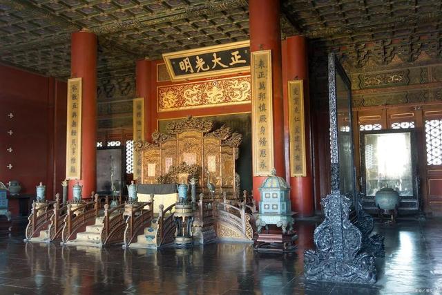 巡抚相当于现在什么官几品,巡抚相当于现在的什么官