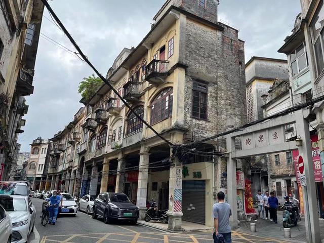 江门地王广场有什么好玩的,江门地王广场有什么好玩的地方