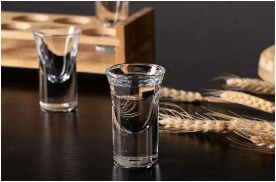 浓香型白酒哪些品牌好喝,浓香型白酒品牌都有哪些