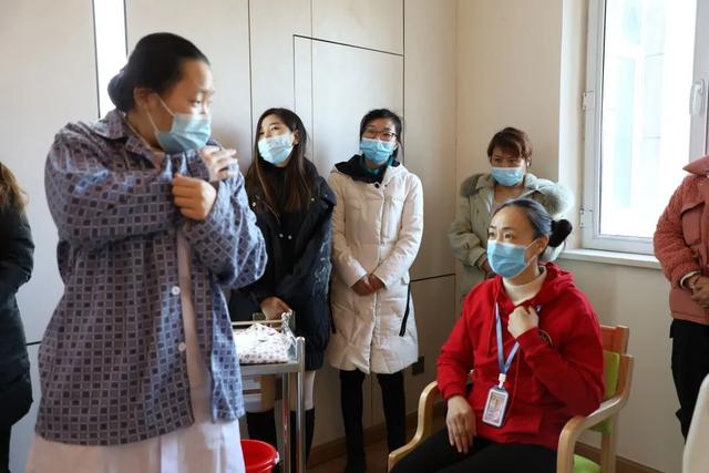 开家政公司怎么挣钱,开家政公司如何