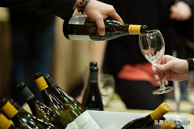 查酒价格的软件扫一扫,红酒回收价格查询