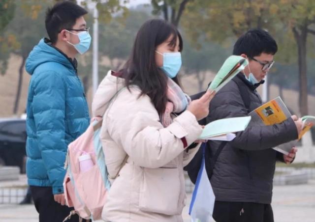 教师政审会不会因为父母犯罪不合格,教师编制要政审父母吗