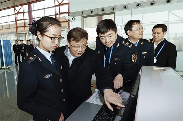 食品工厂质检员为什么没人干,新手进厂可以做质检吗